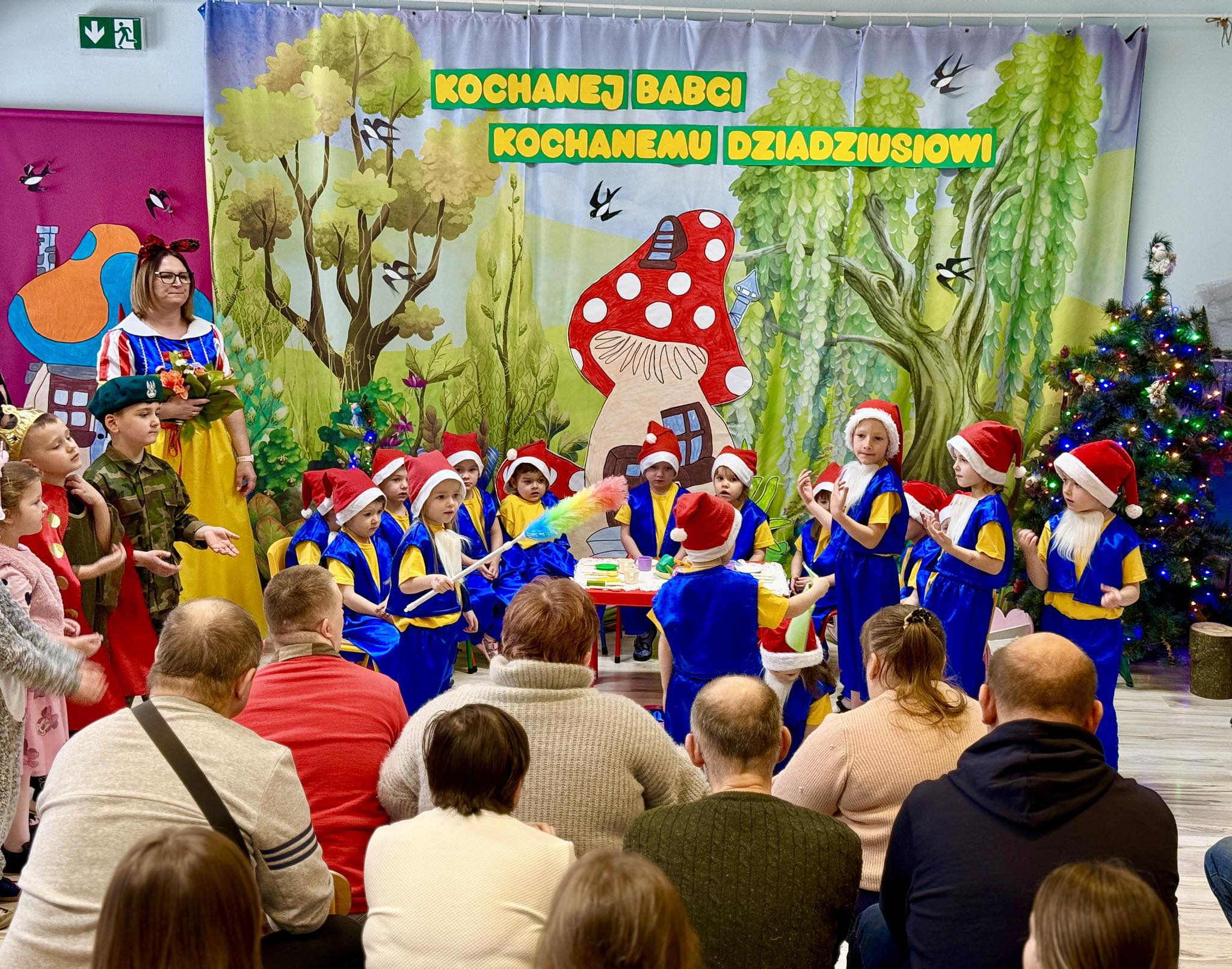 Przedszkole Mali Odkrywcy - zdjęcie 6